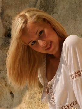 Лена. 8 Марта фото